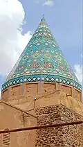 گنبد رک و زیبای آرامگاه