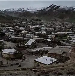 تصویر روستا از بالای کوه