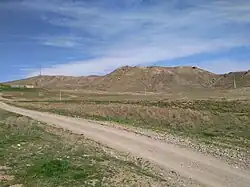 تپه انیشین