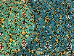 نمایی از یکی از دیوارهای حرم شاه عبدالعظیم