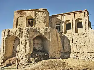 خانه اربابی روستای باشقورتاران