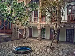 خانه پردلی