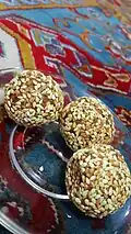 نگاره خرما کنجدی