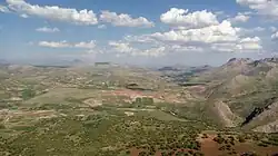 متن زیرنویس در اینجا