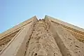 ستون آرامگاه