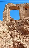 طاقی قدیمی در روستا