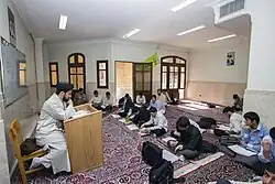 طلاب سطح مقدماتی در یک مدرسه علمیه در قم