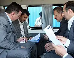 محمدرضا زنوزی مطلق به همراه محمود احمدینژاد