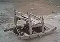 از این چر جهت کوبیدن خرمن گندم و جو در گذشته مورد استفاده می‌شد.