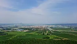 نمایی از شهر لونگ‌جینگ