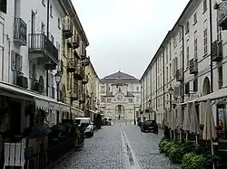 وناریا رئاله
