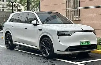 آیتو ام۸