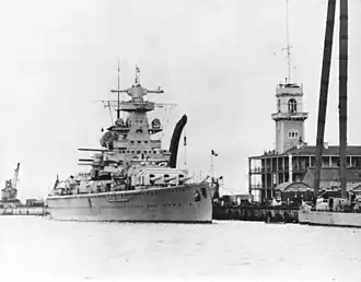Admiral Scheer at Gibraltar in ۱۹۳۶