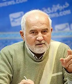 احمد توکلی:سیاستمدار، عضو مجمع تشخیص مصلحت نظام و نمایندهٔ سابق مجلس شورای اسلامی.