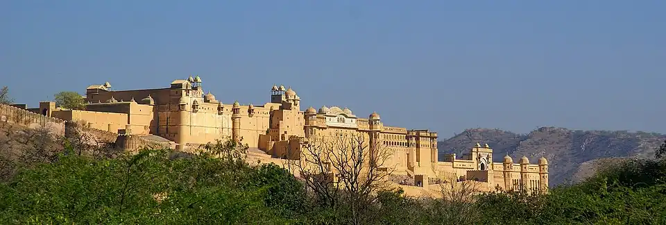 دژ عامر