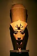سردیسی از آخناتون