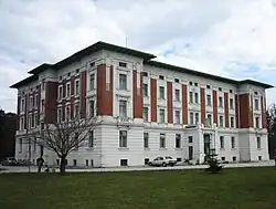 Amstetten-Mauer hospital main building