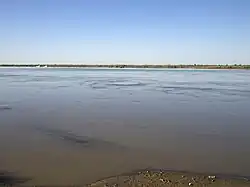 ساحل راست آمودریا در ناحیه بیرونی