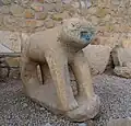 مجسمهٔ شیر سنگی در بیشاپور