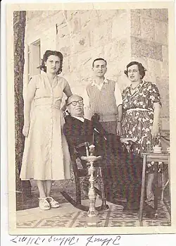 آرا برکیان و خانواده‌اش