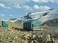 R.J. Ritchie Hut (Balfour Hut) in پارک ملی بنف