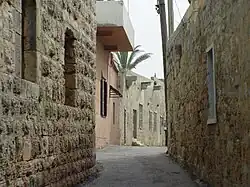 کوچه‌های بترون.
