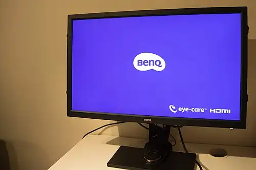 BenQ SW2700PT
