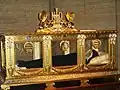 پیکر Saint Bernadette of Lourdes with wax face and hand coverings, found to be incorrupt توسط کلیسای کاتولیک (زاده ۷ ژانویه ۱۸۴۴ – درگذشته ۱۶ آوریل ۱۸۷۹).