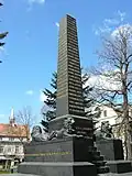 یادبود در سال ۱۸۱۹ در بونزلائو (بولسواویتس),  جایی که کوتوزوف در سال ۱۸۱۳ درگذشت برپا شده است.