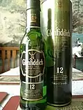 یک بطری ویسکی گلنفیدیچ ۱۲ ساله