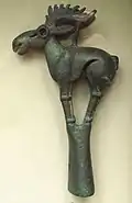 سرمناره برنزی برای تیرک چادر عشایری، فرهنگ اوردوس، سده‌های ششم تا پنجم قبل از میلاد، مغولستان