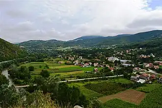برونیک village panorama