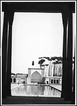 ۱۳۱۲ - از داخل به بیرون