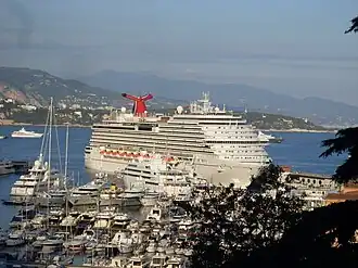 Carnival Breeze