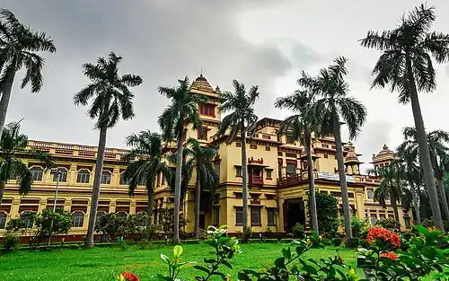 کتابخانه مرکزی