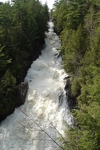 Sainte-Ursule Falls