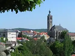 Cityscape of کوتنا هرا with St James church