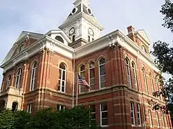 The courthouse in Clarinda is on the ثبت ملی اماکن تاریخی.