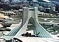 هلیکوپتر کبرا هوانیروز در کنار میدان شهیاد ۱۳۵۴