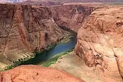 نمایی از رودخانه کلرادو در شمال شرقی منطقه گراند کنیون