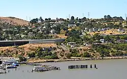 Looking south towards Crockett from تنگه کارکوئینز. July 14, 2010. Courtesy Federico Pizano