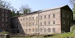 کارخانه تولید آرد Cromford mill. ساخته ۱۷۷۱