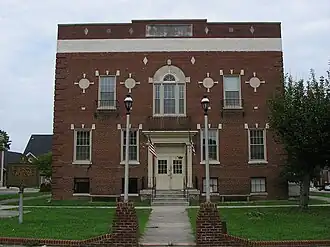 Cumberland County courthouse in برکسویل، کنتاکی