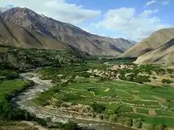 نمایی پرنده‌ای از دره هزاره