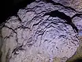 نمایی از غار درونه