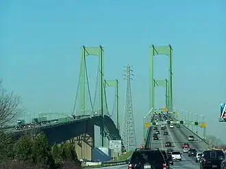 The Delaware Memorial Bridge connects Salem County with شهرستان نیو کستل، دلاویر