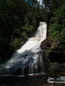 آبشار دینگمن in the Delaware Water Gap National Recreation Area