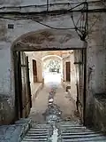 در از سمت بازار