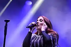 Simone Simons, 2022