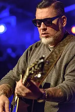 اِوِرلَست در حال اجرای برنامه در سال ۲۰۱۵